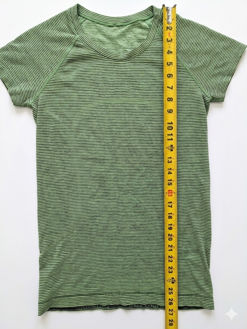 Lululemon Women's Swiftly Tech Short Sleeve Shirt 2.0